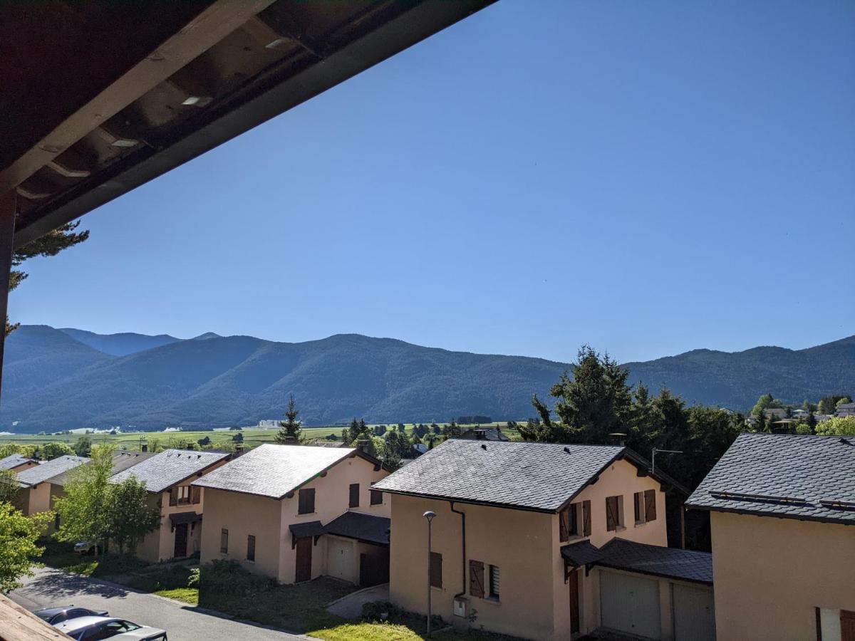 Appartemment Style Chalet Formigueres Exterior photo